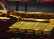 Harga Emas Masih Bertahan Rp 2 Jutaan Per Gram