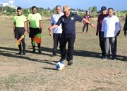 Wabup Aceh Besar Buka Turnamen Sepakbola HUT ke-13 Pos Aceh, Minta Pemain Jaga Sportivitas dan Silaturrahmi