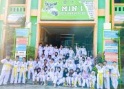 28 Atlet Taekwondo Dojang MIN 1 Banda Aceh Terima Sertifikat Uji Kenaikan Tingkat
