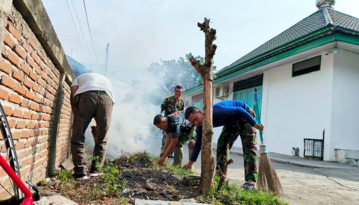 Aksi Nyata Personel Kodim 0101/KBA untuk Kenyamanan Ibadah Masyarakat Lampulo