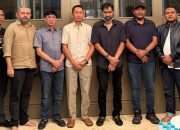 Gubernur Mualem Kunjungi Korban Pengeroyokan Warga Aceh di Polda Metro Jaya