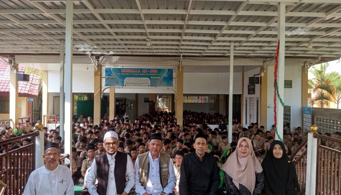 Semangat yang Menular, Safari Dakwah Dinas Syariat Islam Banda Aceh Bangkitkan Antusiasme Siswa SMAN 9