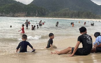 Pantai Lampuuk Primadona Wisata Aceh Besar