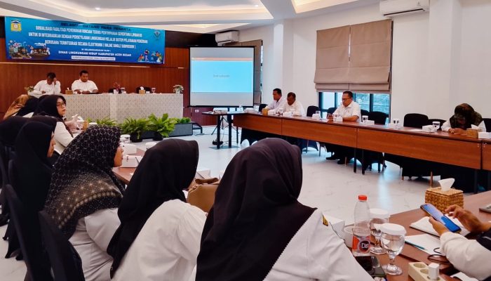 DLHK Aceh Besar Sosialisasikan Pengelolaan Limbah B3 Sesuai Regulasi