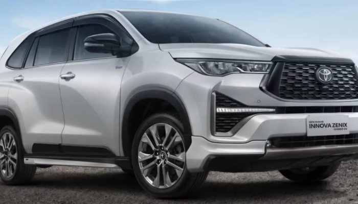 Toyota Produksi Baterai Hybrid Lokal, Harga Innova Zenix Cs Bakal Lebih Murah?