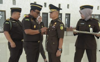 Kajati Aceh Lantik Sejumlah Pejabat Eselon III, Tekankan Penegakan Hukum Humanis dan Profesional