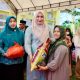 Ketua TP PKK Aceh Besar Apresiasi Pemprov Gelar Pasar Murah di Peukan Bada