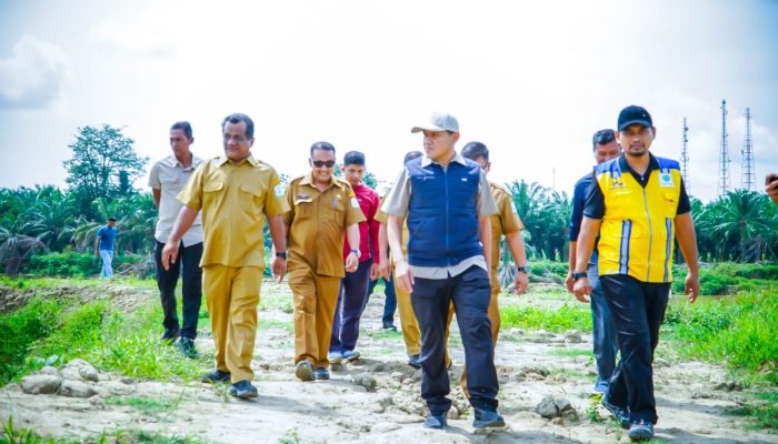 Wakil Gubernur Aceh Tinjau Infrastruktur Jalan dan Perusahaan Air Minum di Aceh Tamiang
