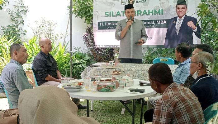 Silaturahmi Anggota DPR Aceh, Ilmiza dengan Formi SMANDU 88 Canangkan Tanam 500 Pohon
