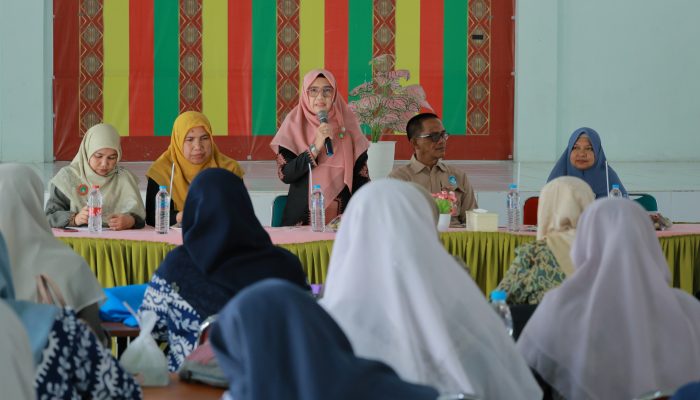 Ketua Pokja Bunda PAUD Aceh Besar Buka Pelatihan Guru Program Prioritas Wajib Belajar 13 Tahun