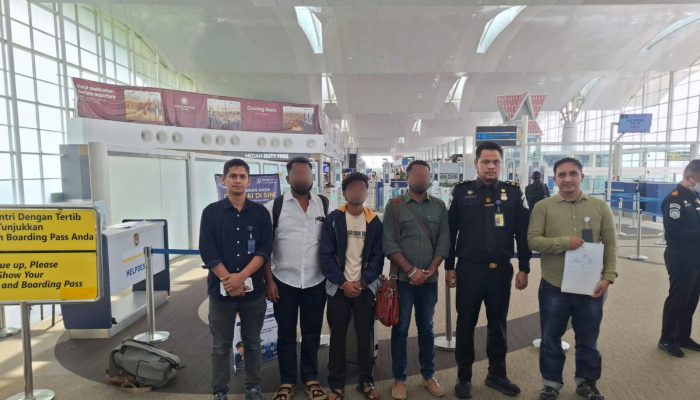 Imigrasi Banda Aceh Deportasi Tiga WNA Asal India karena Langgar Aturan Keimigrasian