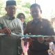 Potong Pita, Camat Husaini Resmikan “Rumoh Warga Carong” Gampong Lamsod