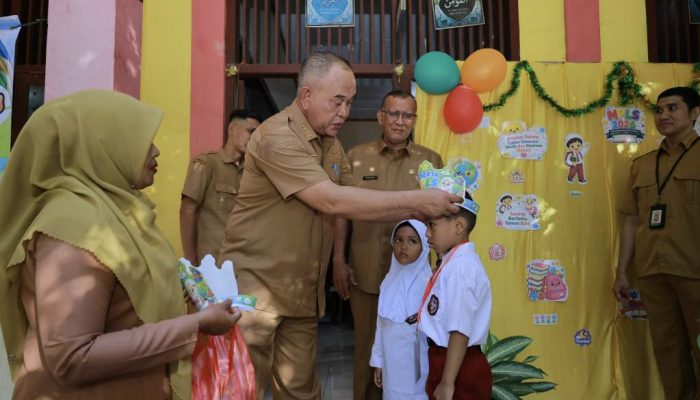 Camat Blang Bintang Ajak Siswa Semangat Belajar