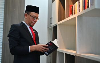 Pendidikan Diniyah dan Muatan Lokal: Menjaga Identitas, Menyiapkan Masa Depan