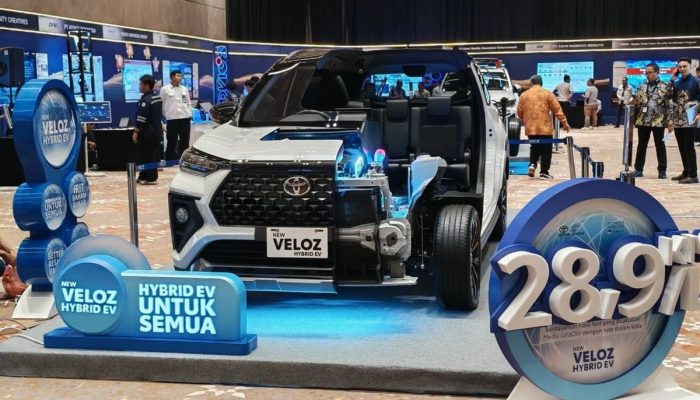 Veloz Hybrid Laris, Toyota Buka Peluang Hadirkan Avanza Hybrid