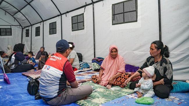 Pertamina Distribusikan Bantuan ke Posko Mandiri Korban Bencana NTT