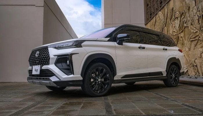 Usung Teknologi Toyota Hybrid System, New Veloz Hybrid EV Tampil Efisien dan Tangguh