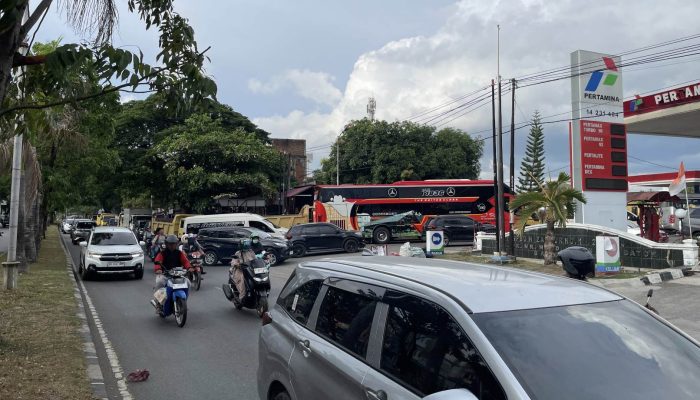 Antrean Truk Solar Subsidi Mengular, Tuanku Muhammad Desak Aturan Khusus SPBU Tengah Kota