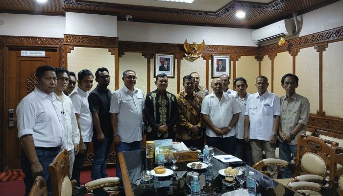 Wagub Dek Fadh Terima Kunjungan FPRMI Aceh