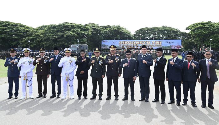 ‎Plt Sekda Aceh Hadiri Upacara HUT ke-81 TNI di Blang Padang